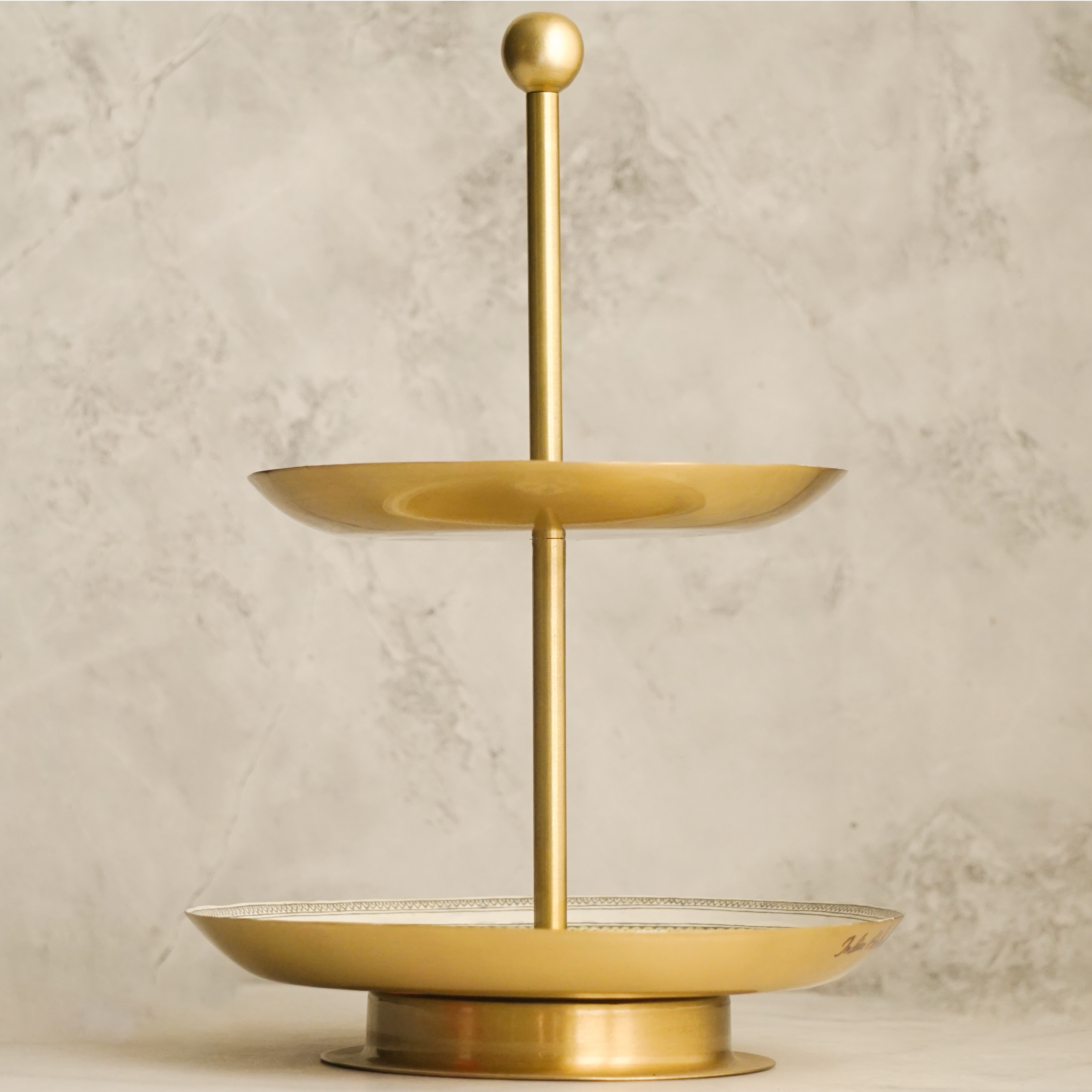 Brass 2-Tier Dessert Stand