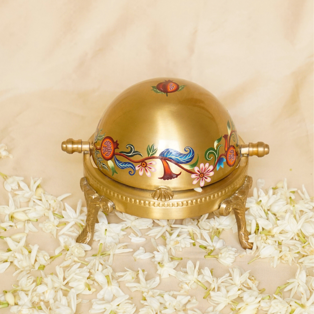 Brass Gift Scented Candle (Patchouli)