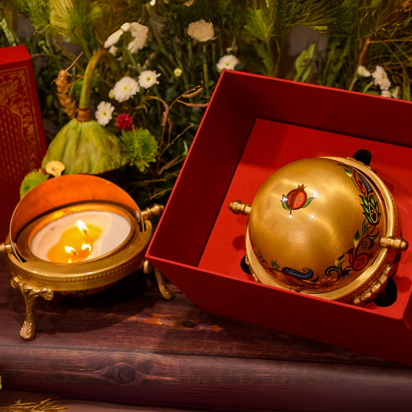 Brass Gift Scented Candle (Patchouli)