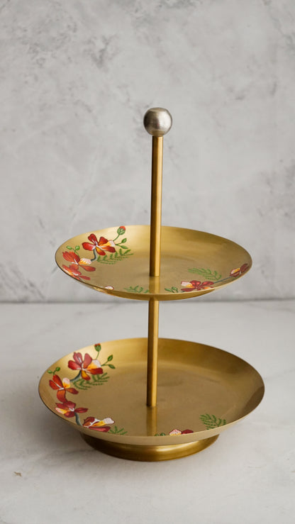 Brass 2-Tier Dessert Stand