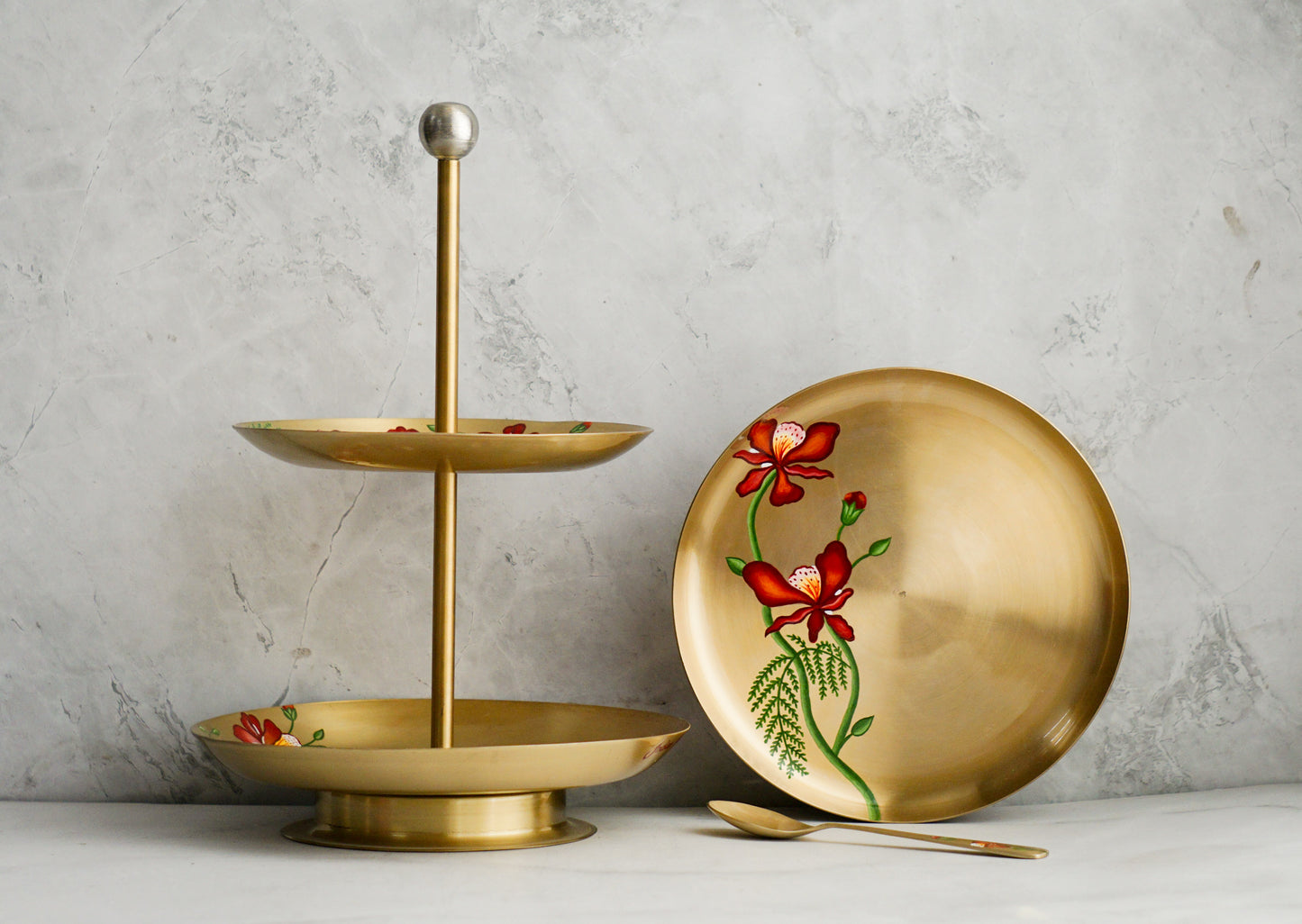 Brass 2-Tier Dessert Stand